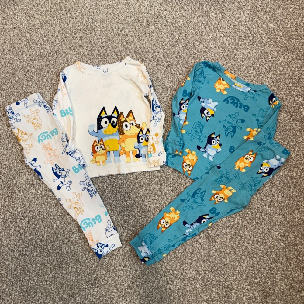 Bluey Pajamas Set of 2 Toddler Kids‎ Size 4T Long Sleeve Snug Fit Bluey Bingo